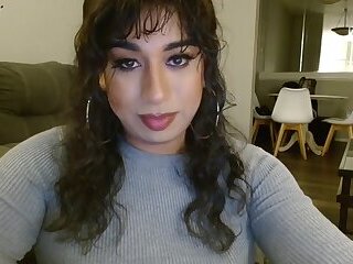 sexy tgirl cam!!