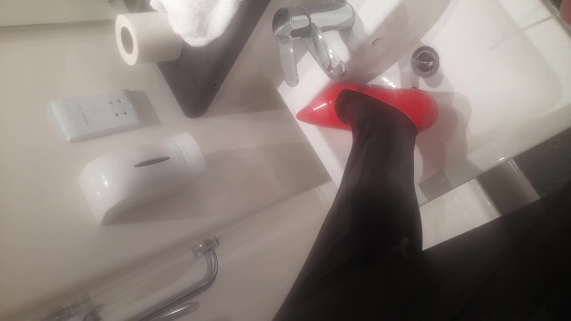 j4n3uk red heels catsuit piss and cucumber fuck